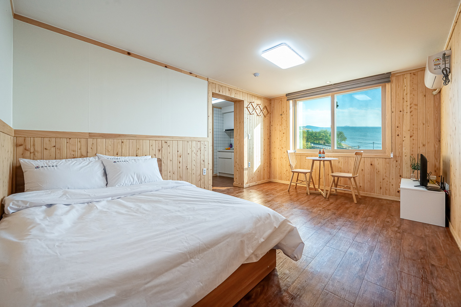 thum-room1